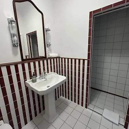 Pałac Pozorty Hotel apartamentowy *