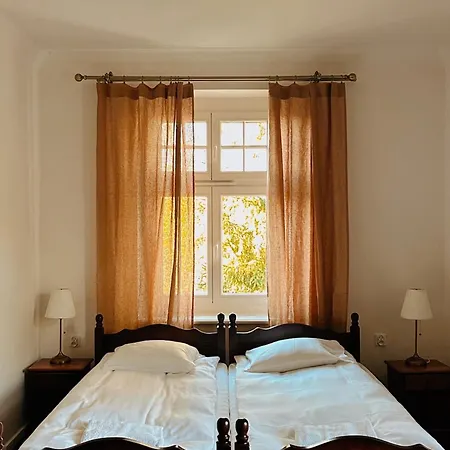 Hotel apartamentowy Pałac Pozorty Bądki