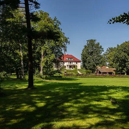 Pałac Pozorty Hotel apartamentowy Bądki