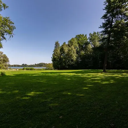 Pałac Pozorty Hotel apartamentowy Bądki