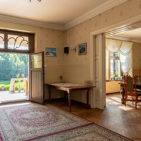 Pałac Pozorty Hotel apartamentowy Bądki