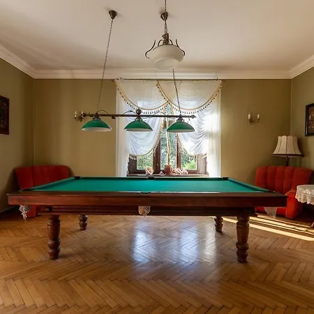 Hotel apartamentowy Pałac Pozorty *