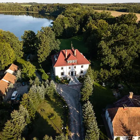 Pałac Pozorty Hotel apartamentowy Bądki