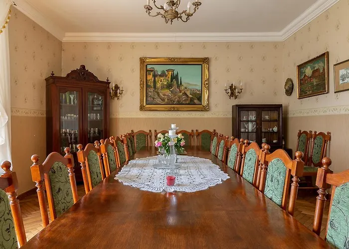 Aparthotel Palac Pozorty